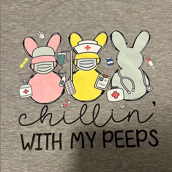 Gray 'Chillin' With My Peeps' T-Shirt Easter new - Picture 2 of 3